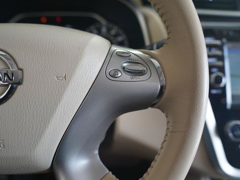 Used 2017 Nissan Murano SL FWD image 16