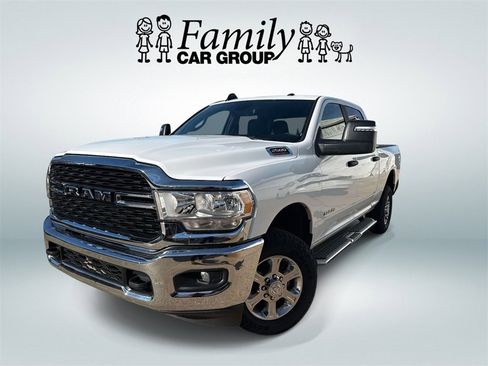 Used 2024 RAM 2500 Big Horn image 1