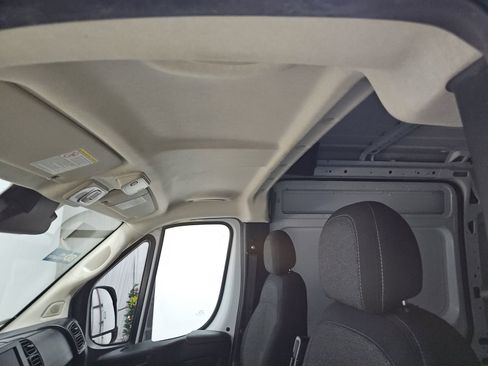 Used 2024 RAM ProMaster 2500 w/ Convenience Group FWD image 13