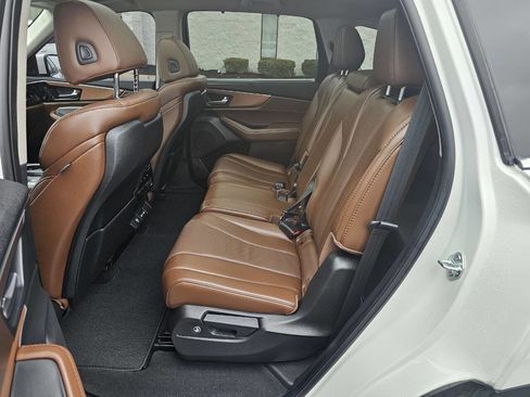 Used 2024 Acura MDX SH-AWD w/ Technology Package image 22