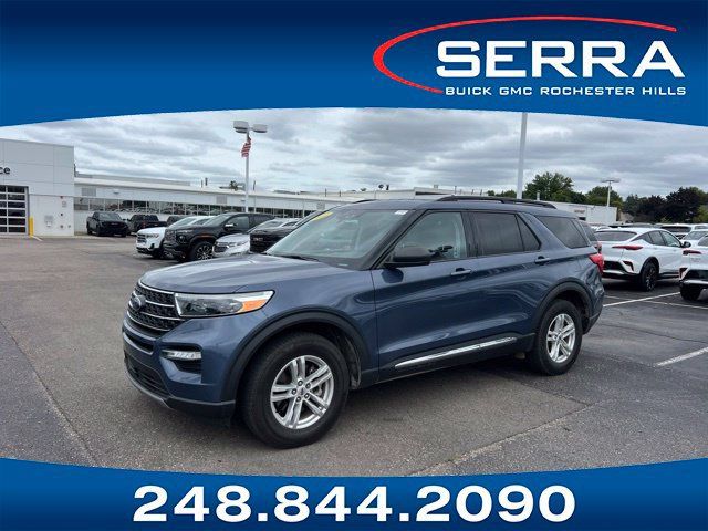 Used 2021 Ford Explorer XLT w/ Equipment Group 202A AWD/4WD image 1