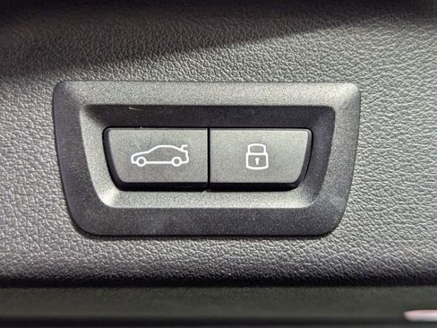 Used 2024 BMW X5 sDrive40i image 23