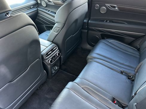 Used 2024 Genesis GV80 3.5T w/ Advanced Package image 13