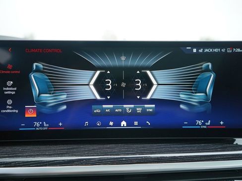 New 2026 BMW X5 xDrive50e w/ M Sport Package image 16