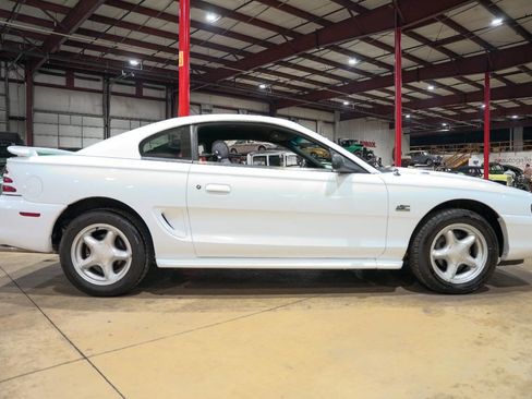Used 1995 Ford Mustang GT image 10
