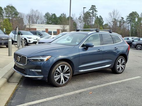 Used 2023 Volvo XC60 B5 Plus w/ Climate Package image 9
