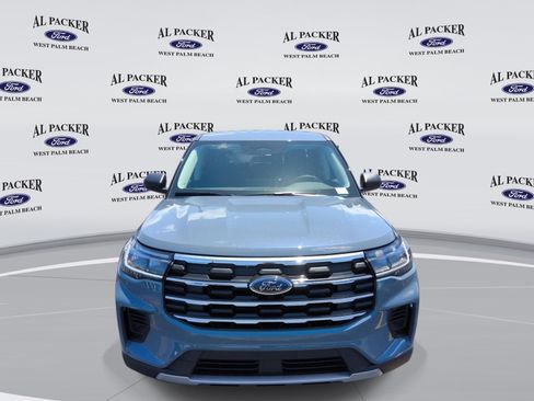 New 2026 Ford Explorer Active RWD image 10