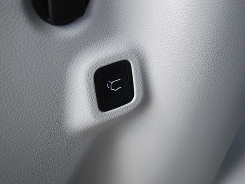 Used 2022 Jeep Compass Latitude w/ Convenience Group AWD/4WD image 15