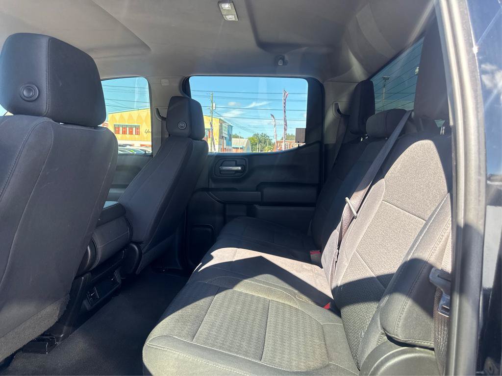 Used 2019 Chevrolet Silverado 1500 Custom Trail Boss w/ Custom Convenience Package AWD/4WD image 10