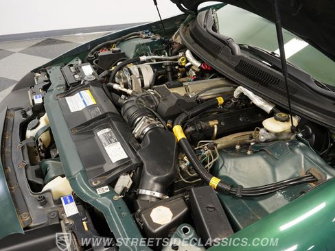 Used 1995 Chevrolet Camaro Z28 RWD image 33