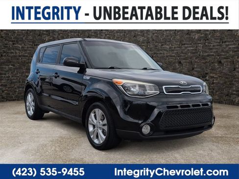 Used 2016 Kia Soul + FWD image 1