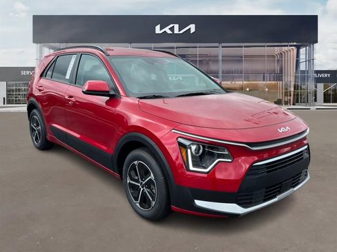 Certified 2025 Kia Niro EX FWD image 1