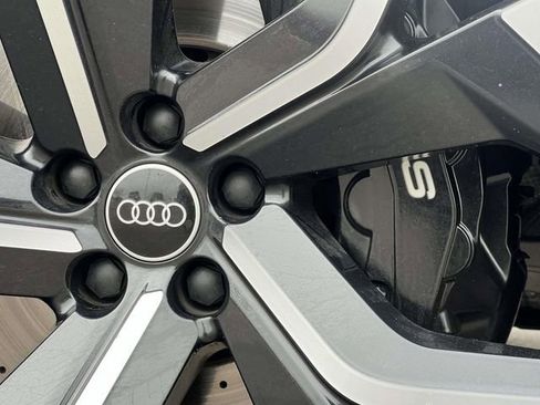 Used 2021 Audi RS Q8 image 10