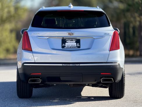 Used 2017 Cadillac XT5 Luxury w/ Driver Awareness Package image 5