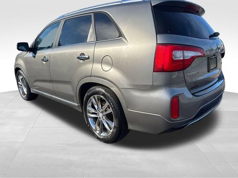 Used 2015 Kia Sorento SX FWD image 3