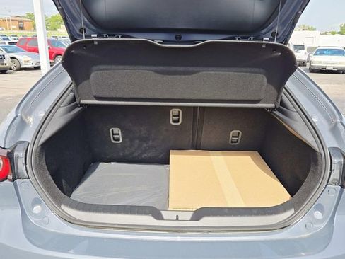 New 2026 MAZDA MAZDA3 Hatchback w/Premium Plus Pkg AWD/4WD image 11