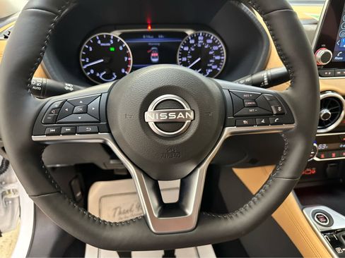 New 2025 Nissan Sentra SV image 14