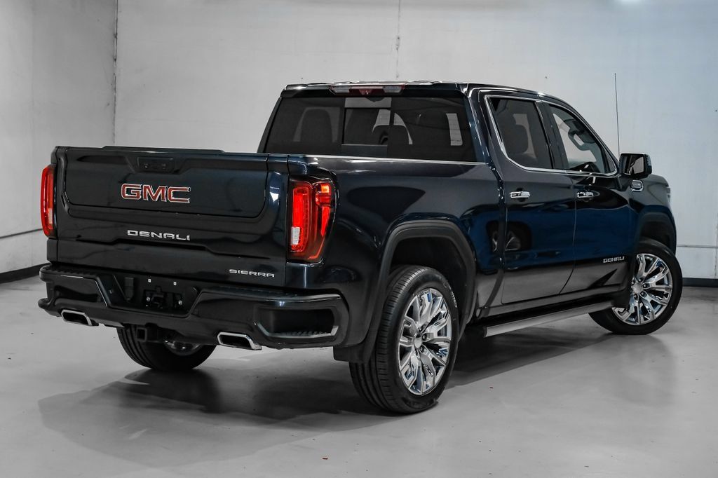 Used 2023 GMC Sierra 1500 Denali w/ Denali Reserve Package AWD/4WD image 11