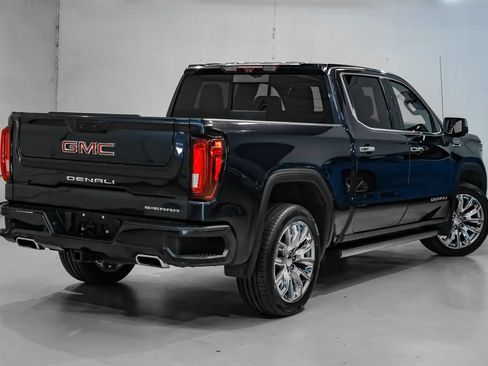 Used 2023 GMC Sierra 1500 Denali w/ Denali Reserve Package AWD/4WD image 11