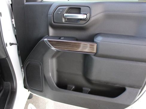 Used 2019 Chevrolet Silverado 1500 LT w/ All-Star Edition RWD image 12