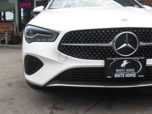 Used 2025 Mercedes-Benz CLA 250 4MATIC image 3