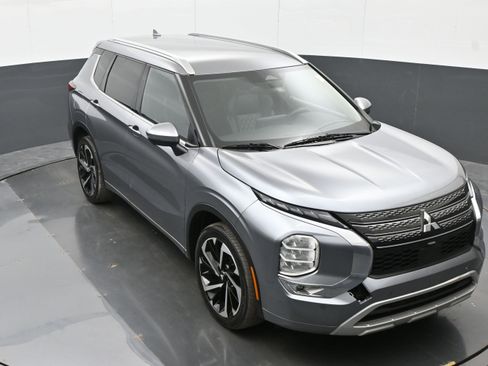 Used 2022 Mitsubishi Outlander SEL FWD image 32