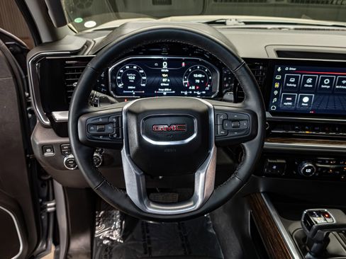 Used 2026 GMC Sierra 1500 Elevation w/ Preferred Package AWD/4WD image 16