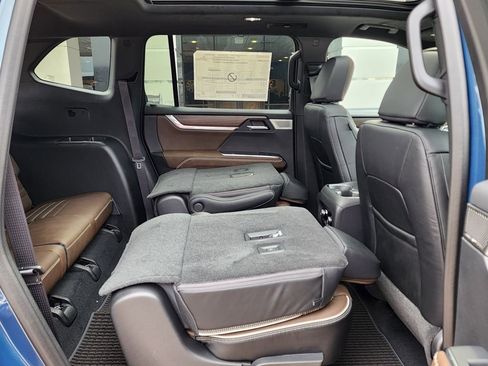 New 2026 GMC Acadia Denali Ultimate image 50