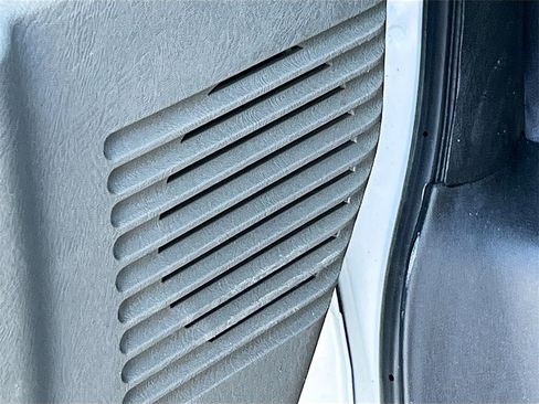 Used 2024 GMC Savana 2500 Work Van w/ Driver Convenience Package image 18