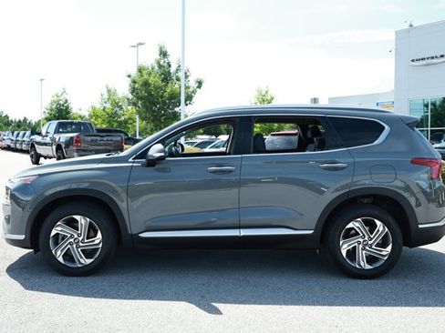 Used 2021 Hyundai Santa Fe SEL w/ Convenience Package FWD image 9