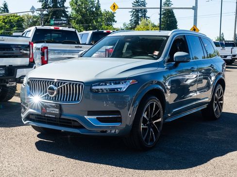 Used 2023 Volvo XC90 B6 Plus w/ Protection Package Premier AWD/4WD image 3