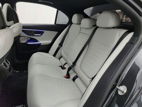 Used 2023 Mercedes-Benz C 300 Sedan image 15