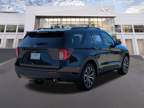 Used 2022 Ford Explorer ST-Line image 5