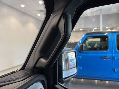 New 2025 Jeep Wrangler Unlimited Sport AWD/4WD image 33
