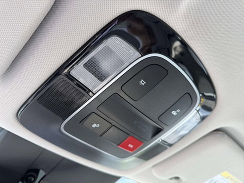 Certified 2025 Hyundai Sonata SE FWD image 29