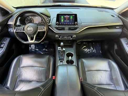 Used 2019 Nissan Altima 2.5 SL FWD image 16