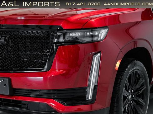 Used 2023 Cadillac Escalade Sport AWD/4WD image 28
