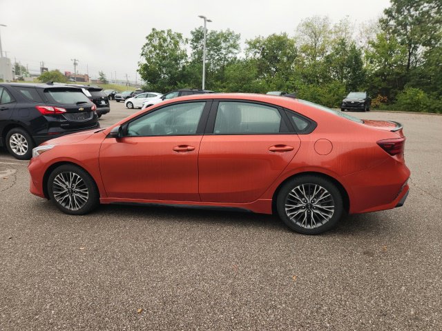 Used 2022 Kia Forte GT-Line w/ GT-Line Premium Package FWD image 11
