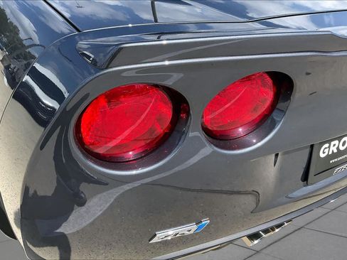 Used 2009 Chevrolet Corvette ZR1 w/ Preferred Equipment Group RWD image 24