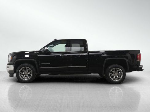 Used 2018 GMC Sierra 1500 SLT w/ SLT Premium Package image 2