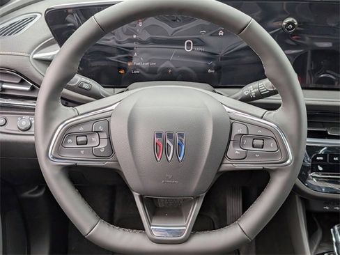 New 2026 Buick Envista Avenir image 10