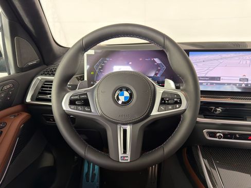 Used 2026 BMW X7 M60i AWD/4WD image 13