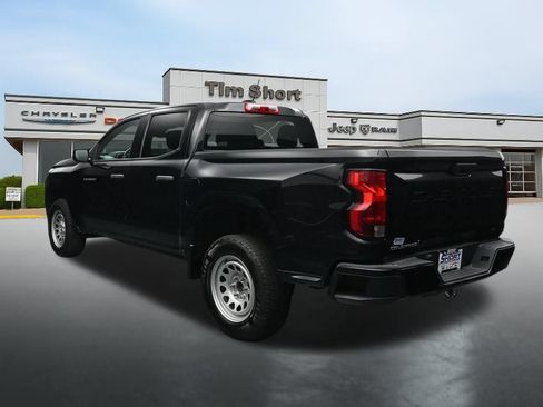 Used 2023 Chevrolet Colorado W/T RWD image 3