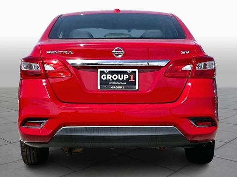 Used 2017 Nissan Sentra SV image 5