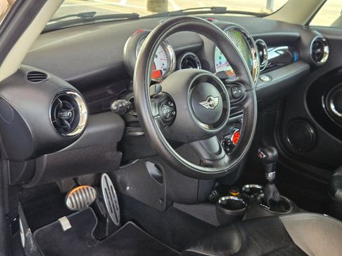 Used 2013 MINI Cooper S FWD image 13