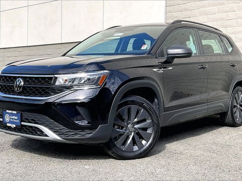 Certified 2023 Volkswagen Taos S image 12