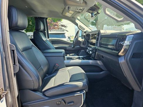 Used 2023 Ford F350 Lariat w/ FX4 Off-Road Package AWD/4WD image 10