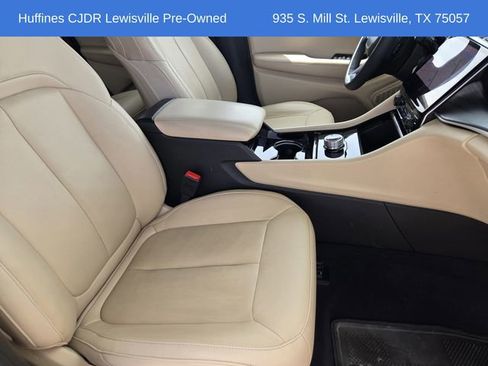 Used 2023 Jeep Grand Cherokee Limited image 15