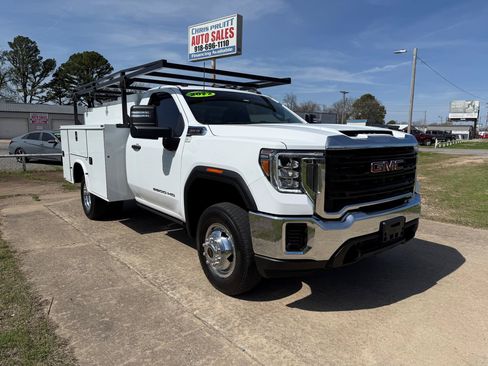 Used 2022 GMC Sierra 3500 Pro w/ Convenience Package AWD/4WD image 1