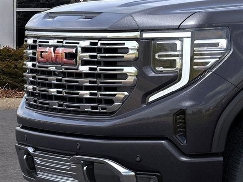 New 2026 GMC Sierra 1500 Denali w/ Denali Reserve Package image 13